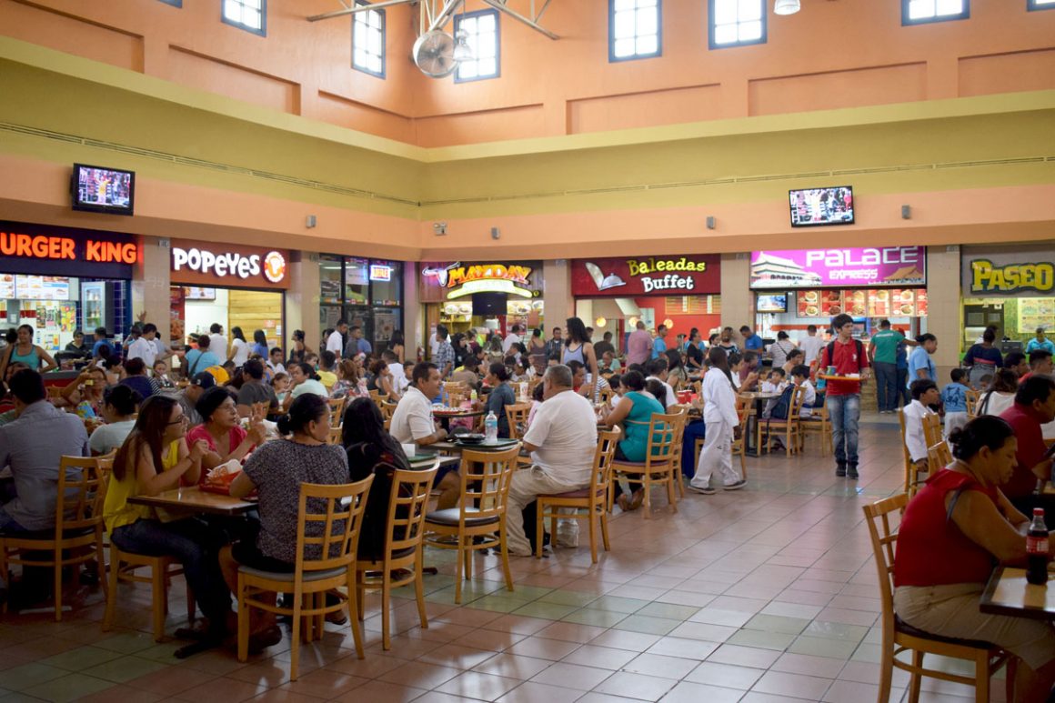 Galería La Ceiba Mall Megaplaza